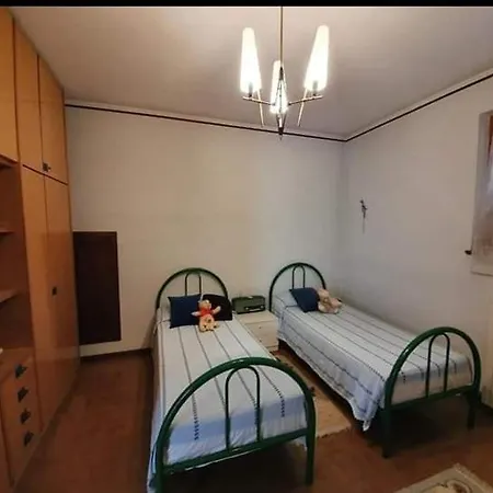 Affittacamere Sofia Con Uso Cucina E Ampio Giardino Pensionat